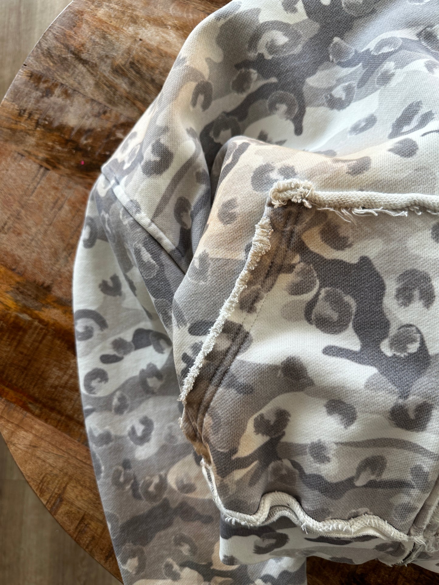DOUBLE C ZIP UP